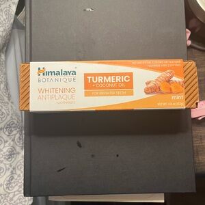 Unopened-Himalaya Botanique Turmeric Whitening Toothpaste